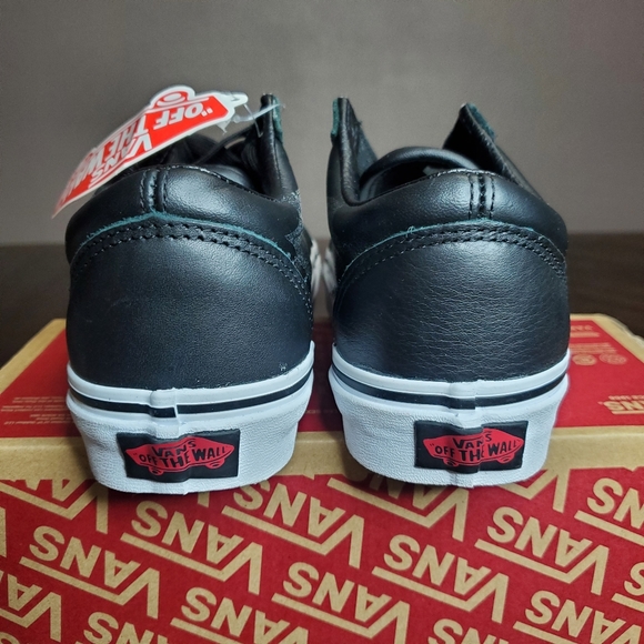 Vans Old Skool Fangs Black Leather Women Size 5 - Picture 6 of 9